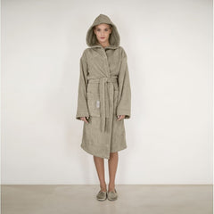 Accappatoio Coccola Fazzini in morbida Spugna di puro cotone. Colore corda tortora beige.