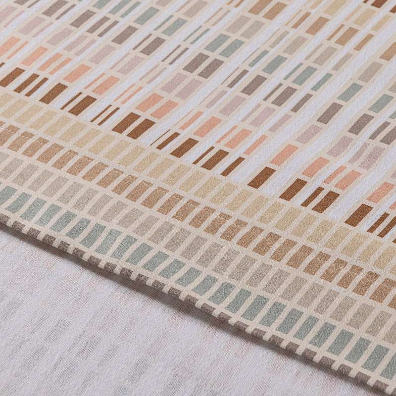 Completo lenzuola Caleffi Norvegia, in flanella di cotone. Fantasia geometrica che ricorda le trame dei tessuti nordici nei colori cipria, beige, rosa antico e tortora.