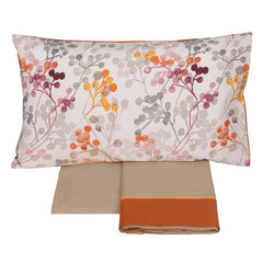 Completo lenzuola fazzini bacche matrimoniale in percalle di cotone. Fantasia con bacche stilizzate, tonalità calde.