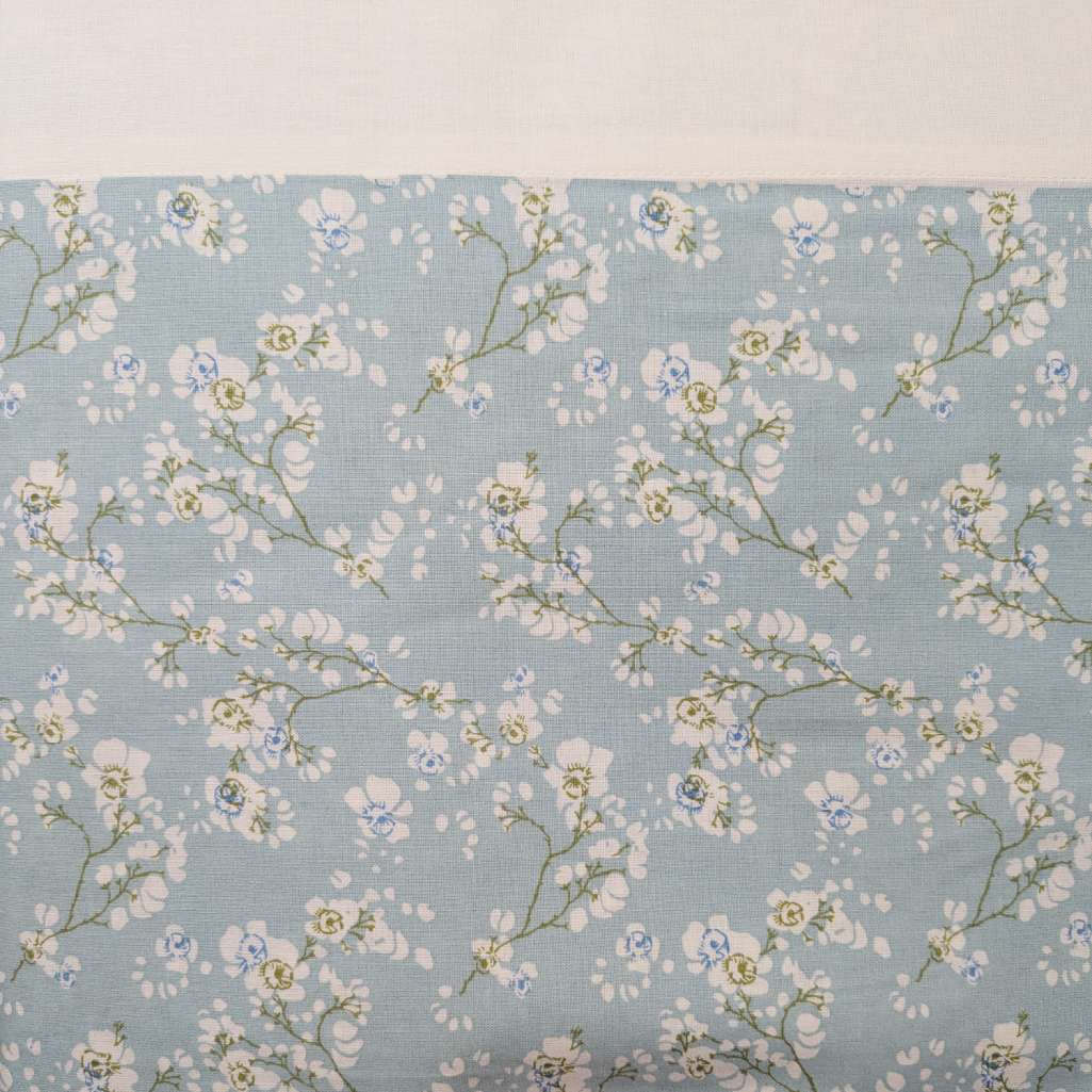 completo lenzuola gabel caracas fantasia fiori chiari su fondo azzurro letto singolo