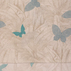 Completo lenzuola Marisol. Fantasia con farfalle azzurre su un fondo botanico sui toni del beige