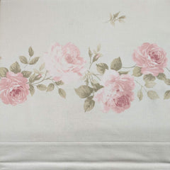 Completo lenzuola Caleffi Flory in flanella di puro cotone.
Romantica fantasia floreale con rose su fondo beige.