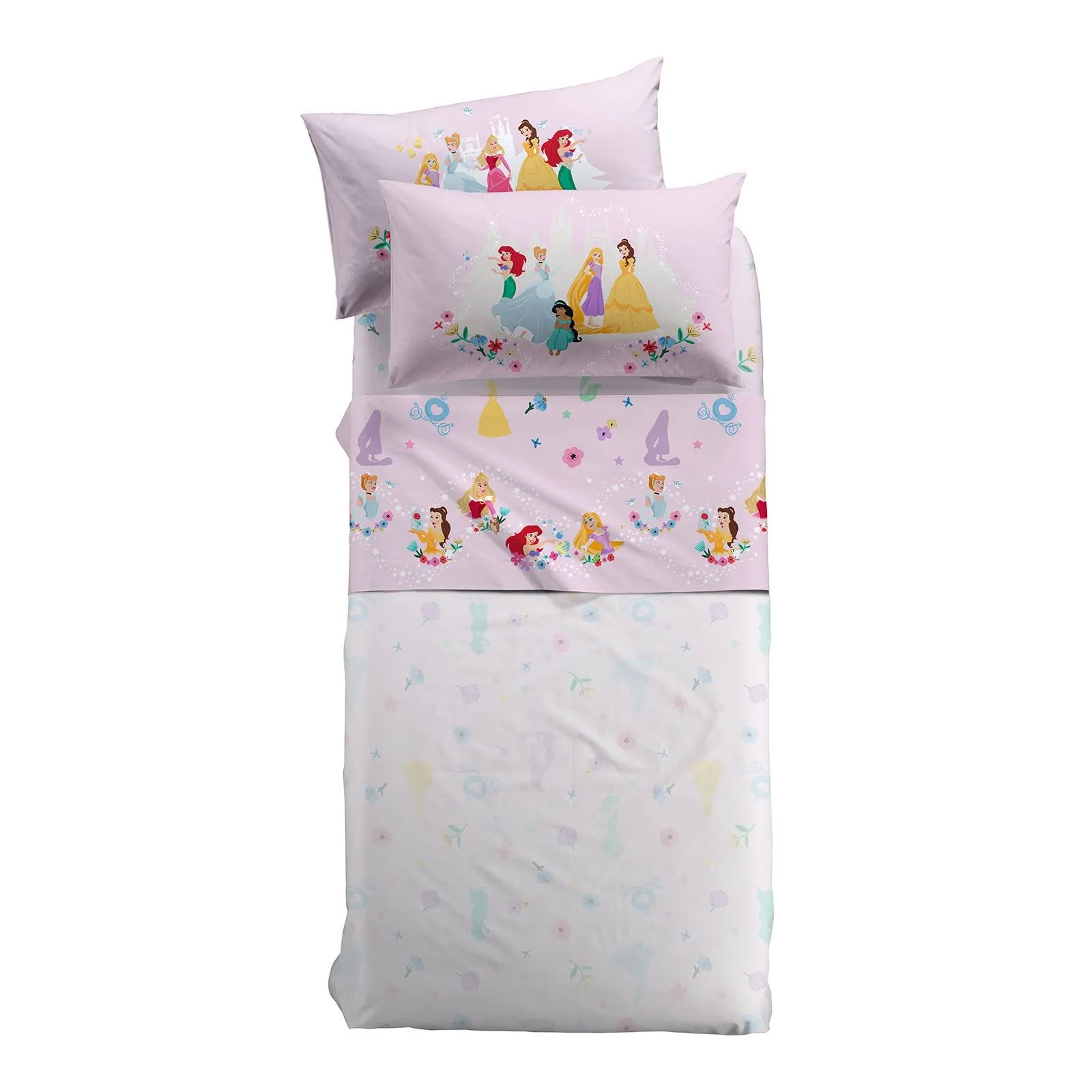 Completo lenzuola Princess Flowers della linea Caleffi Disney, in puro cotone per letto singolo e piazza e mezza. Ideale per la tua bambina. Il completo lenzuola Princess Flowers presenta una romantica fantasia con le Principesse Disney su fondo rosa. Sono presenti Ariel, Cenerentola, Jasmine, Rapunzel e Belle