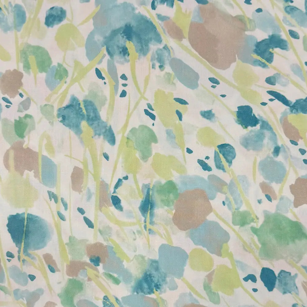 Lenzuolo copriletto matrimoniale Lola di Somma, in percalle di cotone. Fantasia con fiori stile acquerello. Colore verde acqua.