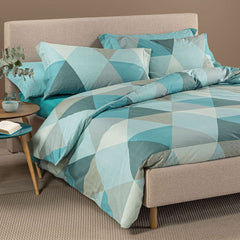 Copripiumino Caleffi Londra in cotone, fantasia geometrica anice azzurro. Misura piazza e mezza o matrimoniale