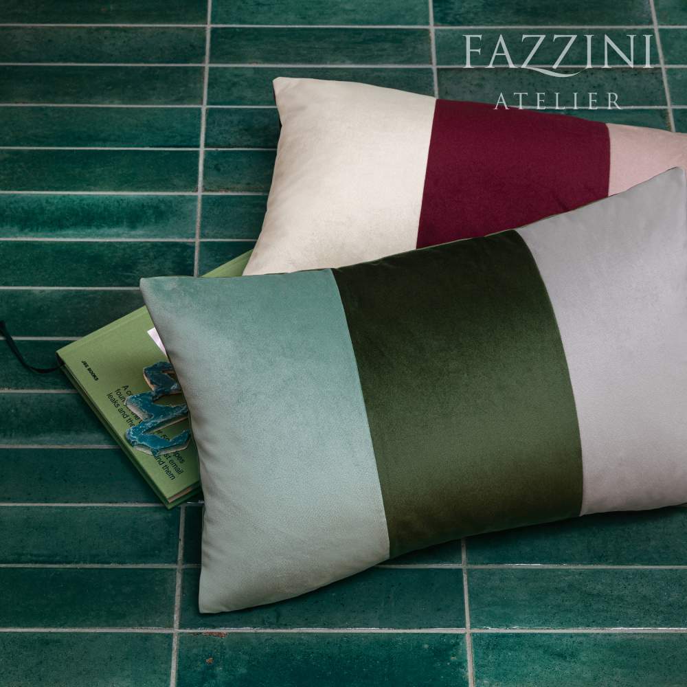Cuscino arredo Fazzini Arcimboldi patchwork in velluto tinta unita a fasce.