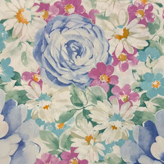 Lenzuolo copriletto Somma Noelia matrimoniale. Fantasia a fiori molto ricca e vivace, colore azzurro e lilla.