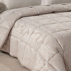 Trapunta invernale matrimoniale Caleffi Apollo piumone in raso jacquard. fantasia geometrica tortora, con forme curve.