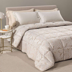 Trapunta invernale matrimoniale Caleffi Apollo piumone in raso jacquard. fantasia geometrica tortora, con forme curve.