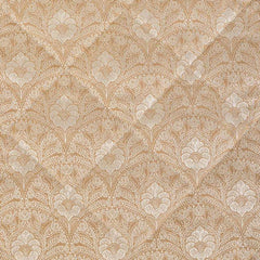 trapuntino Danubio caleffi matrimoniale. Fantasia con motivi ornamentali classici colore biscotto su raso jacquard