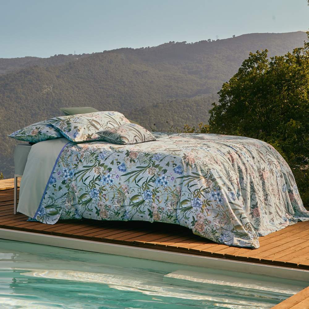 trapuntino fazzini vanitas fantasia floreale colore azzurro