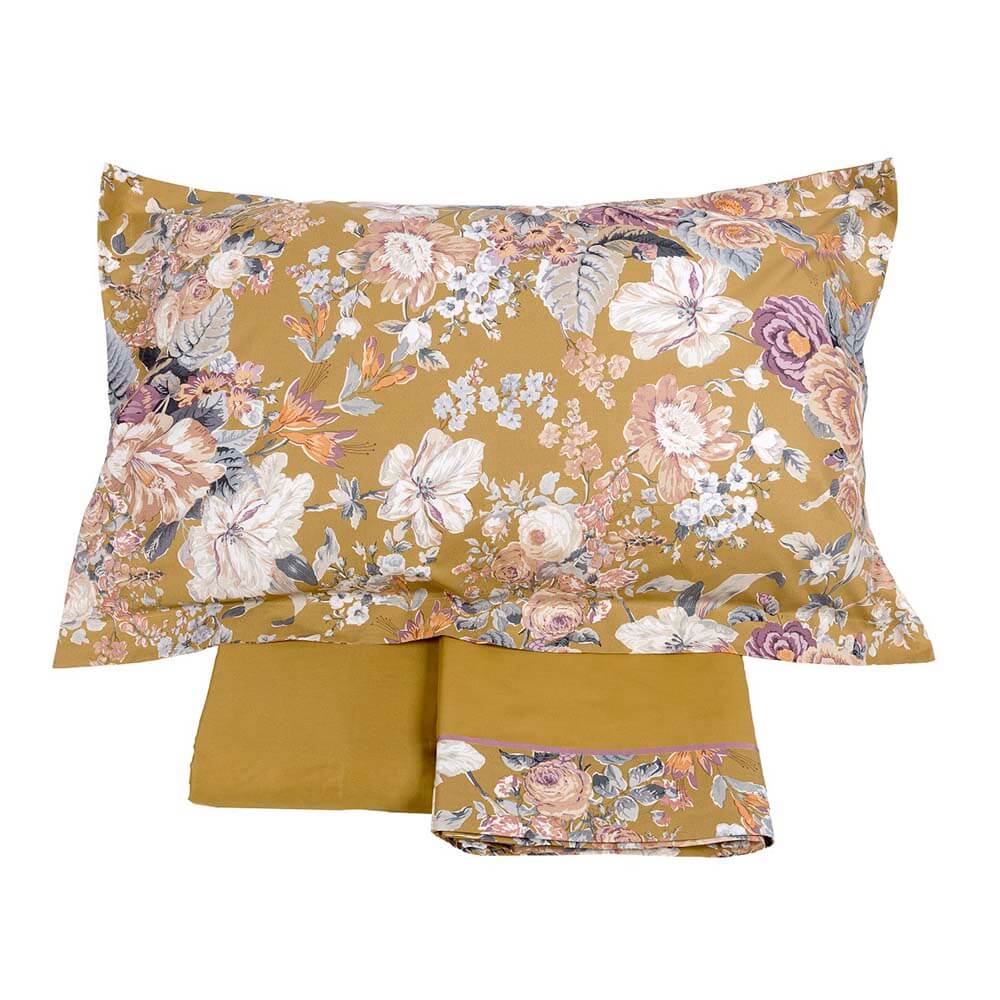 Completo lenzuola matrimoniale Fazzini Aubusson in percalle di puro cotone. Fantasia floreale con fiori chiari su fondo senape