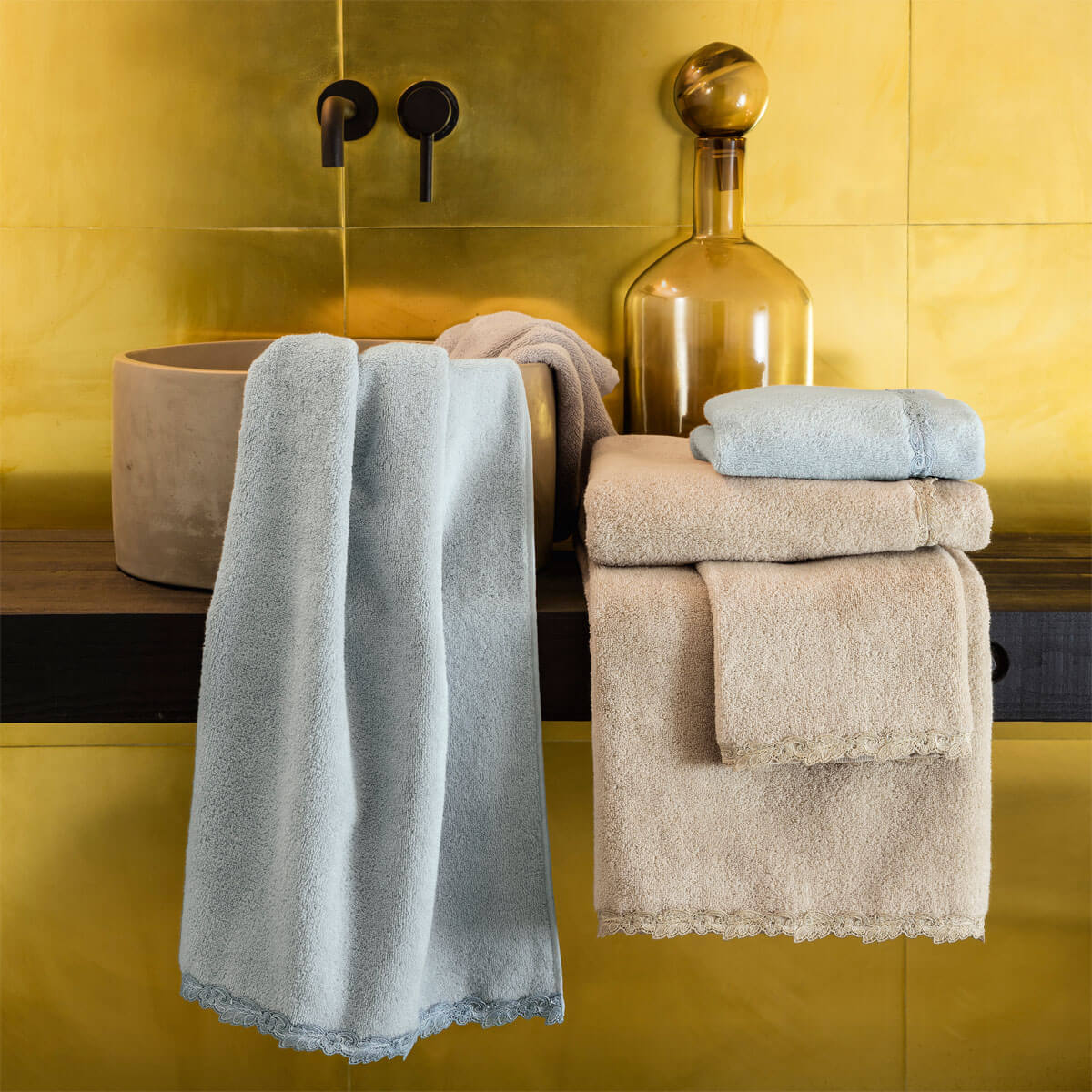 Petit maison La Perla fazzini coppia asciugamani celeste