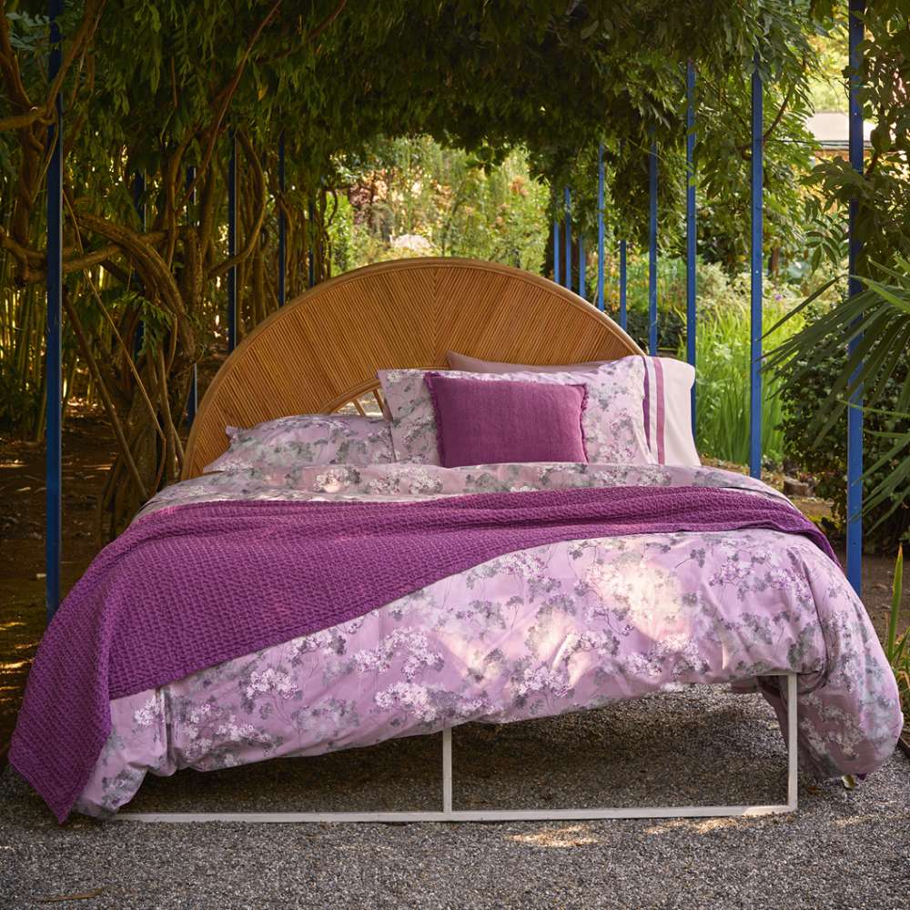 Trapunta primaverile matrimoniale Fazzini Boboli in percalle di puro cotone. Fantasia floreale colore rosa