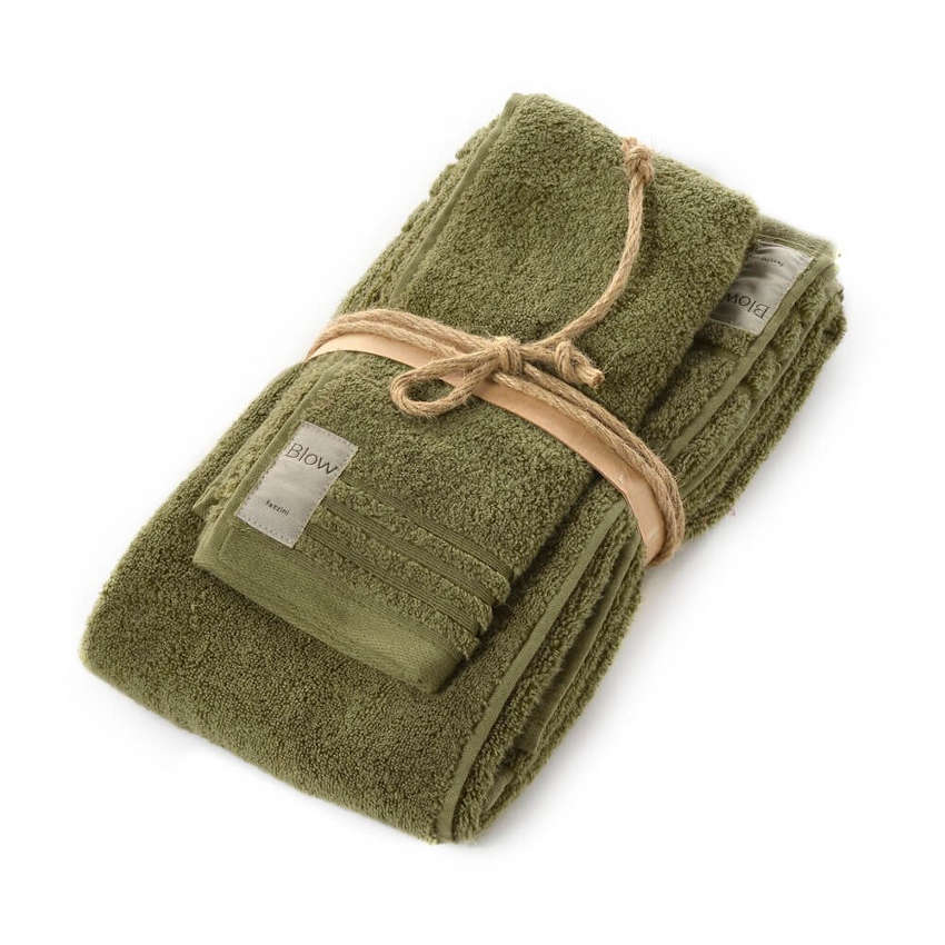 Asciugamano con ospite Coccola Fazzini. Coppia asciugamani in tinta unita. Colore verde cactus. Spugna di cotone 550 g/mq.