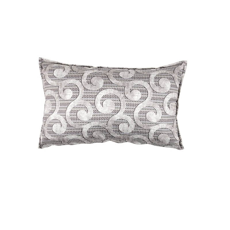 Cuscino arredo Fazzini Cirri in velluto e raso di cotone. Misura rettangolare. Fantasia con ricciolo su fondo rigato. Colore grigio