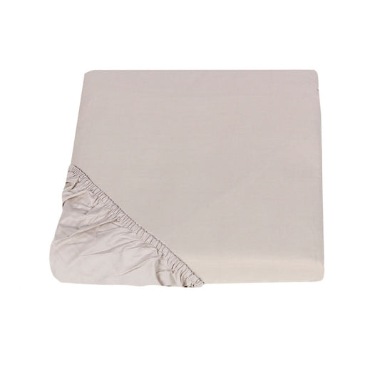 Lenzuolo inferiore con angoli elasticizzati Arianna di Fazzini. Lenzuolo sotto con angoli matrimoniale tinta unita in percalle di puro cotone. Colore grigio betulla