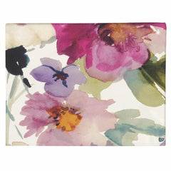 Tovaglia Bouquet di Fazzini, in puro cotone con stampa digitale ad alta definizione. Misura rettangolare per 12 persone. Tovaglia dalla fantasia floreale, con fiori che riprendono i colori della primavera.