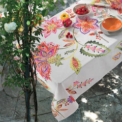 Tovaglia Gabel Nalin in cotone. Fantasia floreale. Rettangolare per 8 e 12 persone. Misura 150x220 cm e 150x270 m.