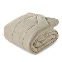 Trapunta invernale matrimoniale Galuchat di Fazzini. In percalle di cotone, variante di colore beige.