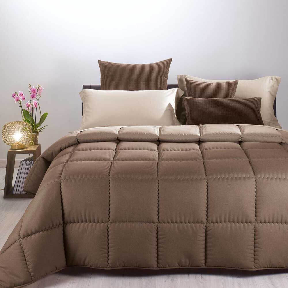 Trapunta invernale Caleffi Tinta Unita Double in microfibra. Piumone double face colore marrone moka