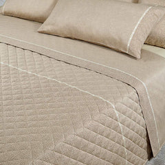 Trapuntino matrimoniale Century Borbonese in raso di puro cotone stampato. Quilt, copriletto primaverile con fantasia a occhio di pernice color cammello