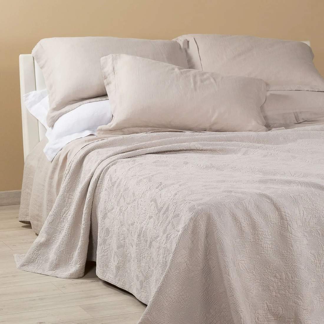 Copriletto matrimoniale Portofino Caleffi - coperta estiva in cotone beige  – Tempesta Home