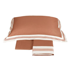 Completo lenzuola sentieri Fazzini matrimoniale sandalo. lenzuolo tinta unita con balza a contrasto.