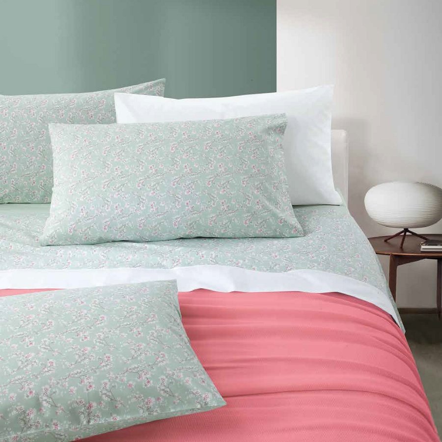 completo lenzuola gabel caracas fantasia fiori chiari su fondo verde salvia letto singolo