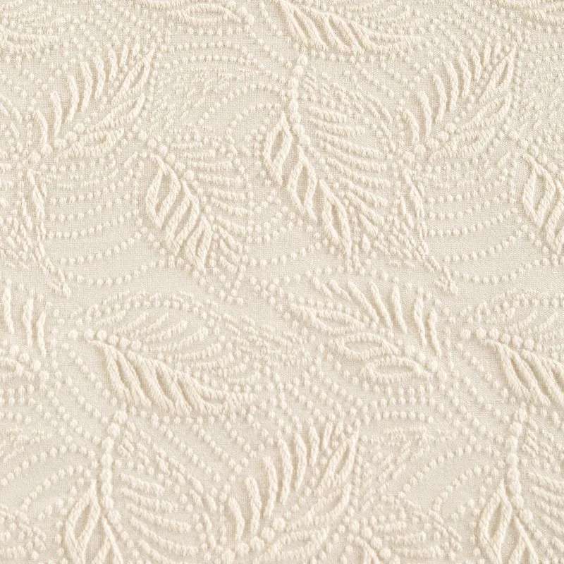 Copriletto matrimoniale Caleffi Egeo in piquet di puro cotone. La coperta estiva Egeo rappresenta la soluzione ideale per coprire il letto nella stagione più calda. Sobria e raffinata, presenta una fantasia foliage, nel colore panna avorioCopriletto matrimoniale Caleffi Egeo, in piquet di puro cotone.La coperta estiva Egeo rappresenta la soluzione ideale per coprire il letto nella stagione più calda. Sobria e raffinata, presenta una fantasia foliage nel colore panna avorio.