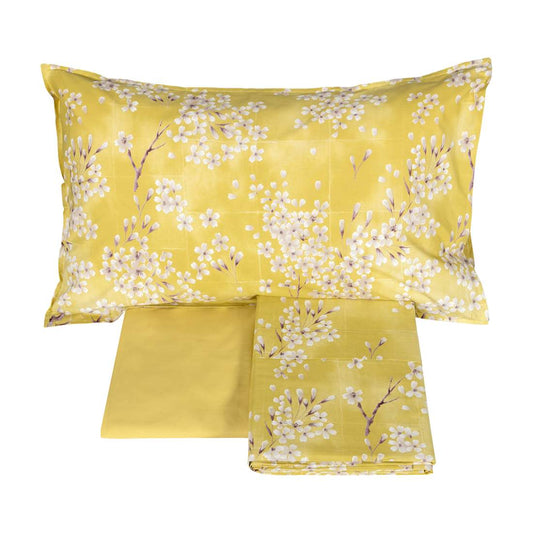 Lenzuolo copriletto Fazzini Kimono. Fantasia con fiorellini bianchi su fondo giallo