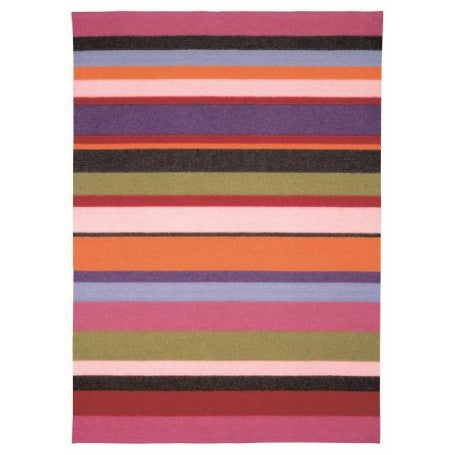 Tappeto Missoni Wyoming, in pura lana vergine. Il tappeto Wyoming presenta una fantasia moderna multicolore a righe, e donerà vivacità ai tuoi ambienti. Misura rettangolare 155x220 cm