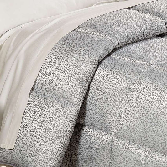 Trapunta invernale matrimoniale Caleffi Perlee, in prezioso raso jacquard. Piumone con fantasia geometrica moderna a puntini, nella variante di colore grigio 