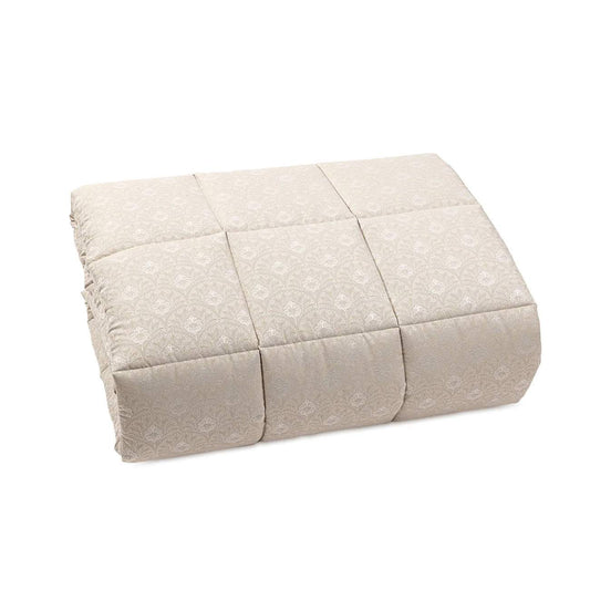 Trapunta Invernale Caleffi matrimoniale piumone in raso jacquard. Fantasia geometrica variante naturale beige.