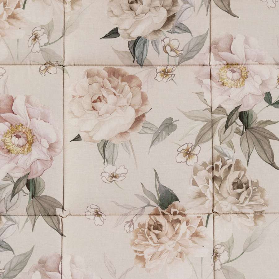 Trapunta invernale matrimoniale caleffi in cotone, fantasia fiori chiari su fondo beige