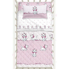 trapuntino culla caleffi disney aristogatti. Fantasia con gattina Minou su fondo bianco e rosa.