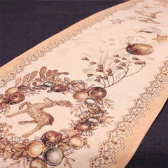 Runner Corsia natalizio Rudolph di Emily Home. Fantasia dorata. Tinto in filo con lavorazione Gobelin Jacquard a telaio.