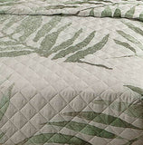 Trapuntino matrimoniale Eden Borbonese in raso di puro cotone stampato. La trapunta primaverile Eden è stampata in digitale con motivi floreali. Colore grigio salvia. Dettaglio fantasia.