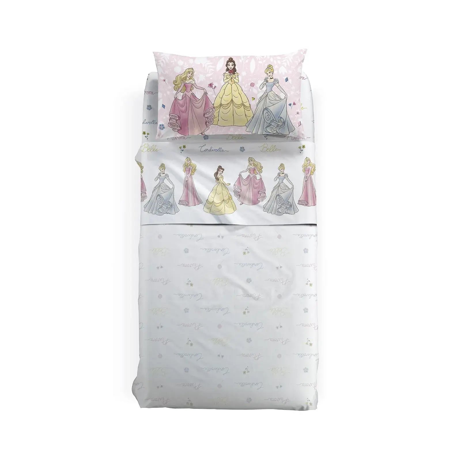 Completo lenzuola Caleffi Disney Le Principesse in puro cotone. Disponibile per letto singolo e a una piazza e mezza. Il completo lenzuola presenta una fantasia su fondo bianco con Le principesse Aurora, Belle e Cenerentola. La federa invece ha il fondo rosa. Ideale per la tua bambina.