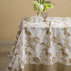 Telo Arredo multiuso Orchidea di Caleffi, in puro cotone. Telo grandecor misura matrimoniae. Utilizzabile come copriletto, copridivano o copritavolo. Fantasia con fiori e foglie colore naturale beige
