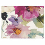 Tovaglia Bouquet di Fazzini, in puro cotone con stampa digitale ad alta definizione.  Misura rettangolare per 12 persone.  Tovaglia dalla fantasia floreale, con fiori che riprendono i colori della primavera.