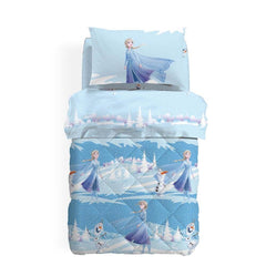 Trapunta invernale Caleffi Disney Frozen Inverno  in microfibra per letto singolo e piazza e mezza. Fantasia con Elsa e Olaf, colore azzurro.