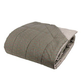 Trapunta invernale matrimoniale Fazzini Tweed in percalle di puro cotone. Piumone double face con fantasia geometrica che abbina positivo e negativo, colore verde/canyon (tortora)
