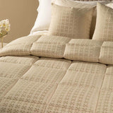 Trapunta invernale matrimoniale Caleffi Delly in prezioso raso jacquard. Piumone colore panna