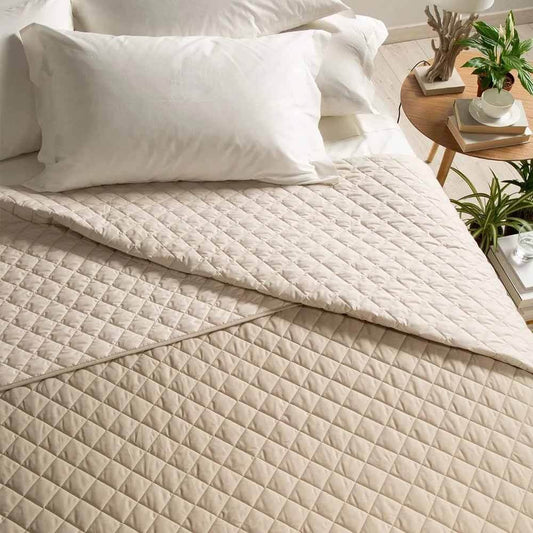 Trapuntino Mix double caleffi in cotone colore naturale beige. Copriletto trapuntato tinta unita per letto matrimoniale e da una piazza e mezza